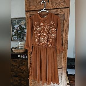 Savannah Jane Rust Embroidered dress, SZ L